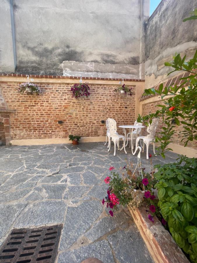 Residenza Nikol Appartamento Giulia Casale Monferrato Exterior foto